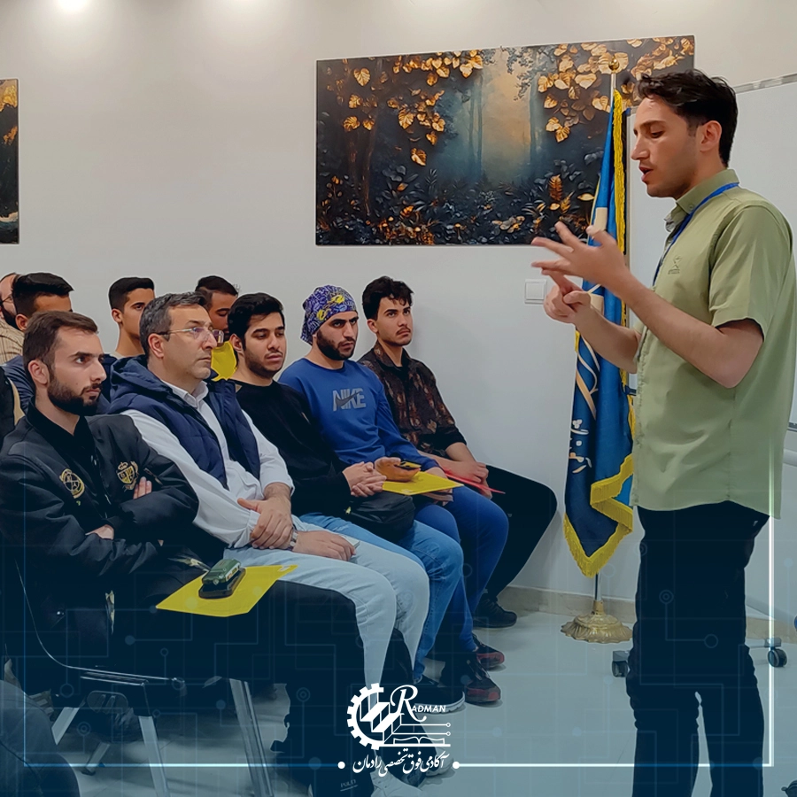 کلاس آموزش کاربر هوش مصنوعی