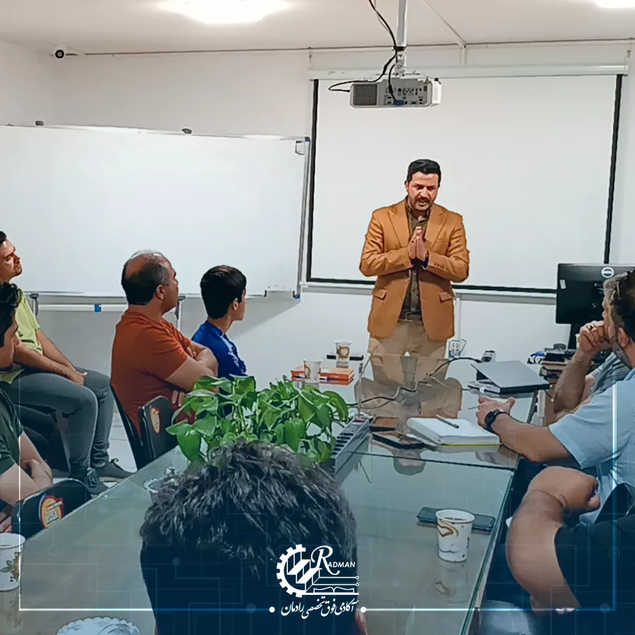 دوره آموزشی نصب و راه اندازی پنل خورشیدی